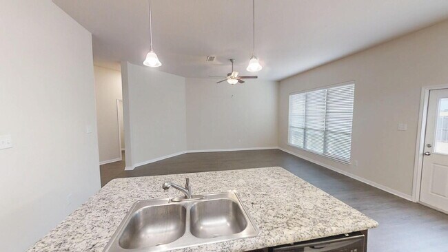 Building Photo - "Charming 3-Bedroom Home in Temple with Modern Granite Touches!"