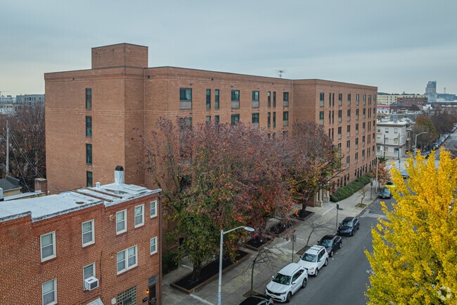 Building Photo - Lemko Community