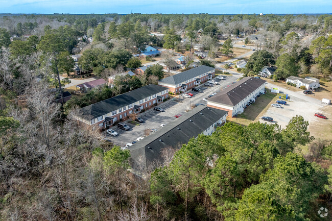 Aerial wide view. - River Palms