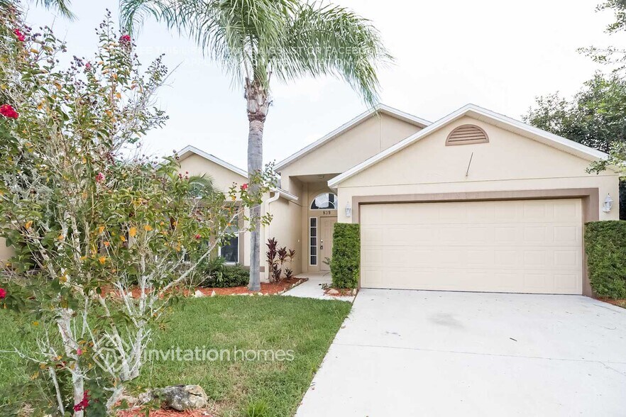 Building Photo - 839 Delfino Pl