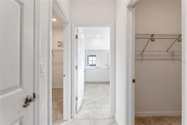 Building Photo - 7405 SW 61st St