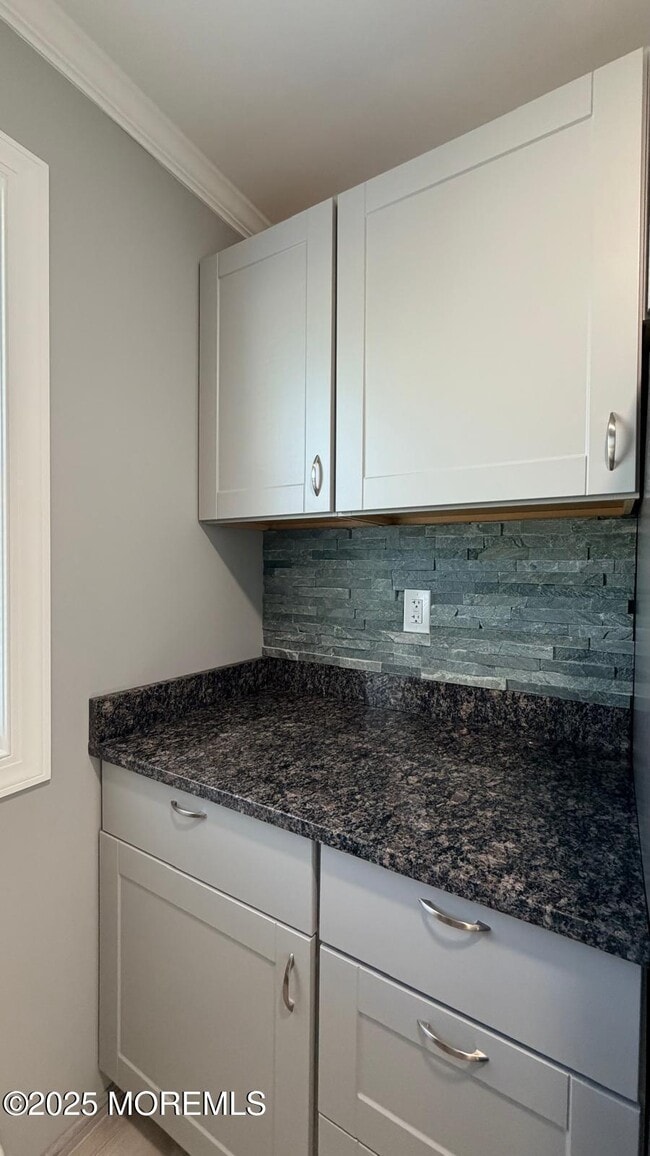 Building Photo - 420 Cross Rd