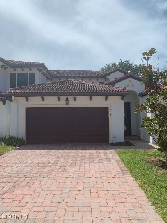 Primary Photo - 7757 Bristol Cir