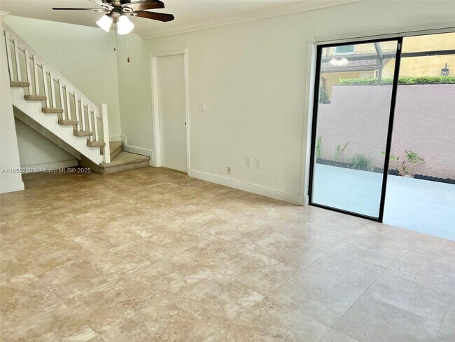 Primary Photo - 15840 SW 90th Ct