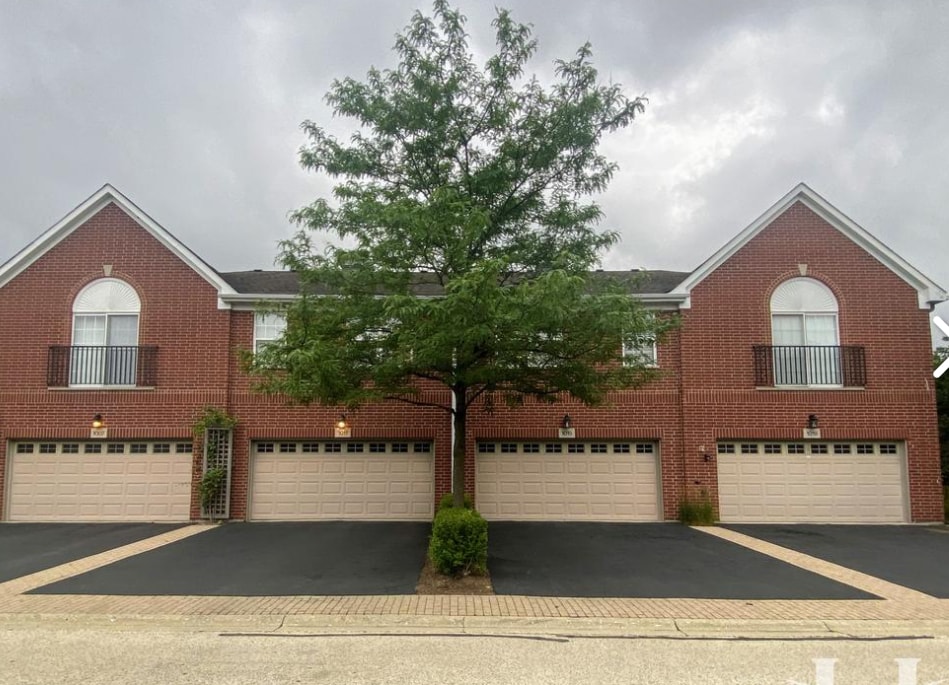 Building Photo - 958 Kensington Dr