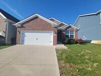 Building Photo - 2321 Foster Dr