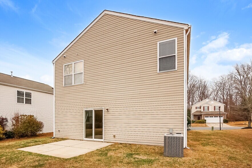 Building Photo - 11723 Bending Branch Rd