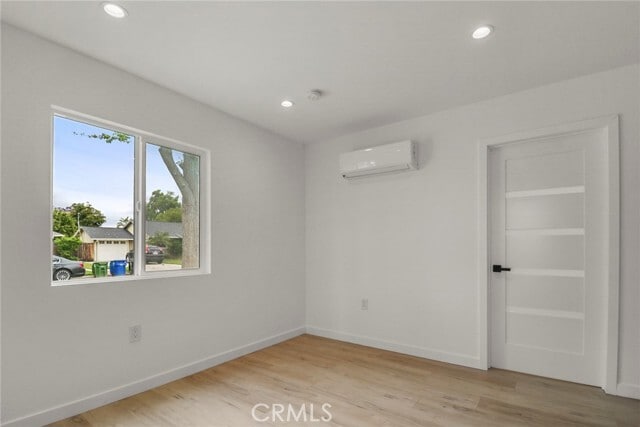 Building Photo - 7844 Lasaine Ave