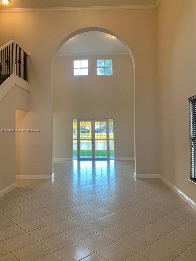 Building Photo - 8219 SW 165th Ct