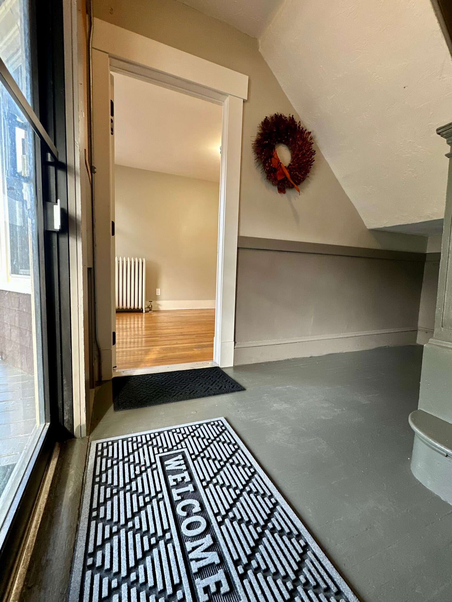 Building Photo - 4069 Washington St