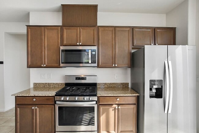 Building Photo - Beautiful 3 Bedroom Single Story West Vegas Home