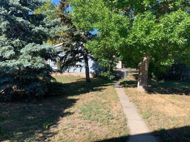 Building Photo - 3 Bedroom, 2 Bath Home for Rent