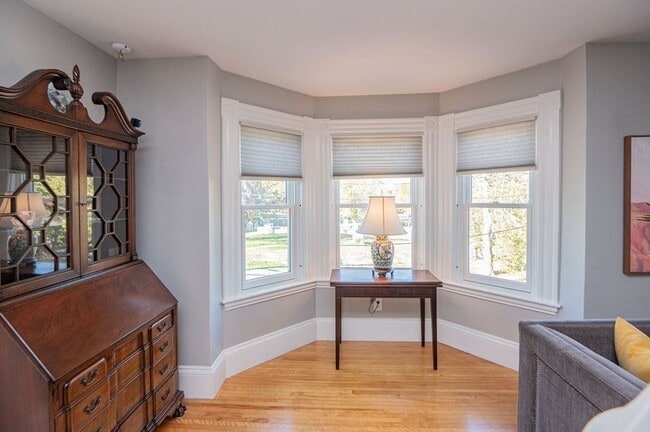 Building Photo - 57 Summer St