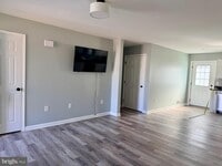 Building Photo - 408 South St