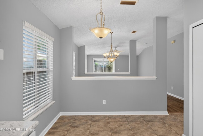 Building Photo - 1108 Hidden Cove Cir S