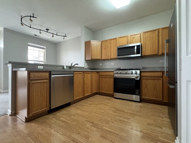 Building Photo - 309 Springbrook Trail S