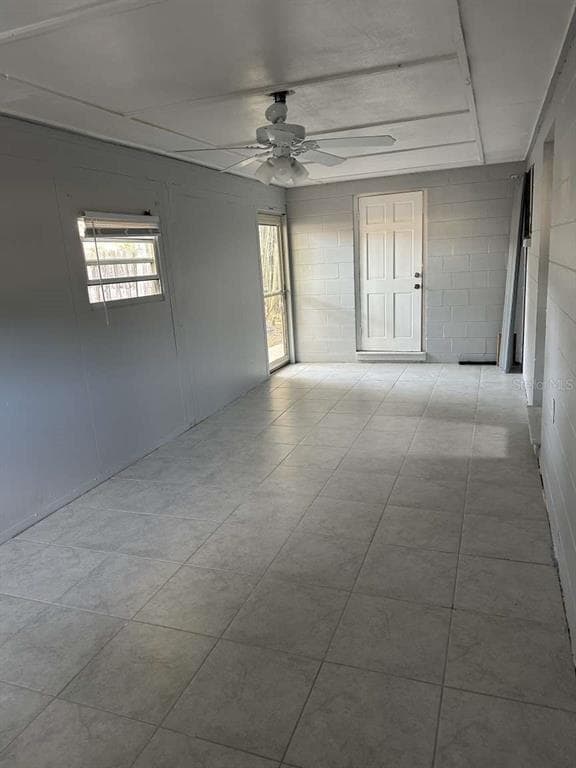 Building Photo - 3607 E Lambright St