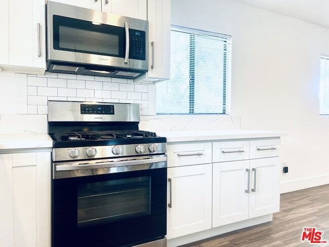 Building Photo - 532 El Dorado St