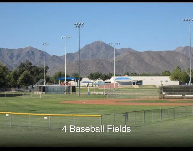 Building Photo - 9196 N 103rd Pl