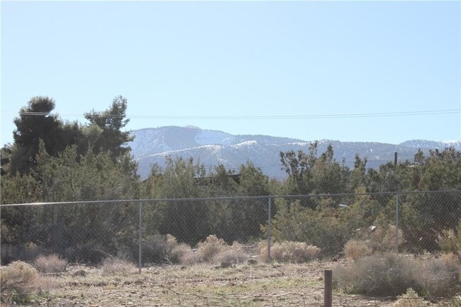 Building Photo - 2855 Hollister Rd