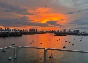 Building Photo - 1100 West Ave