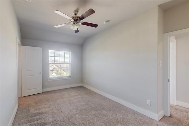 Building Photo - 3912 Trenton Pl