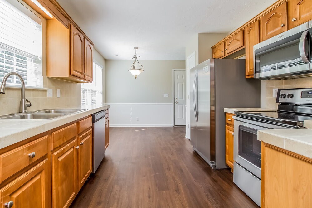 Building Photo - 1511 Antebellum Dr