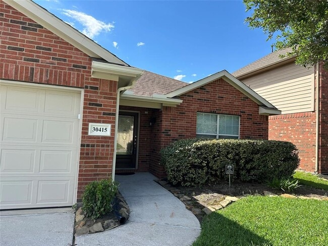 Building Photo - 30415 Deleon Fields Dr