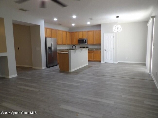 Building Photo - 1165 Rabbit St SE