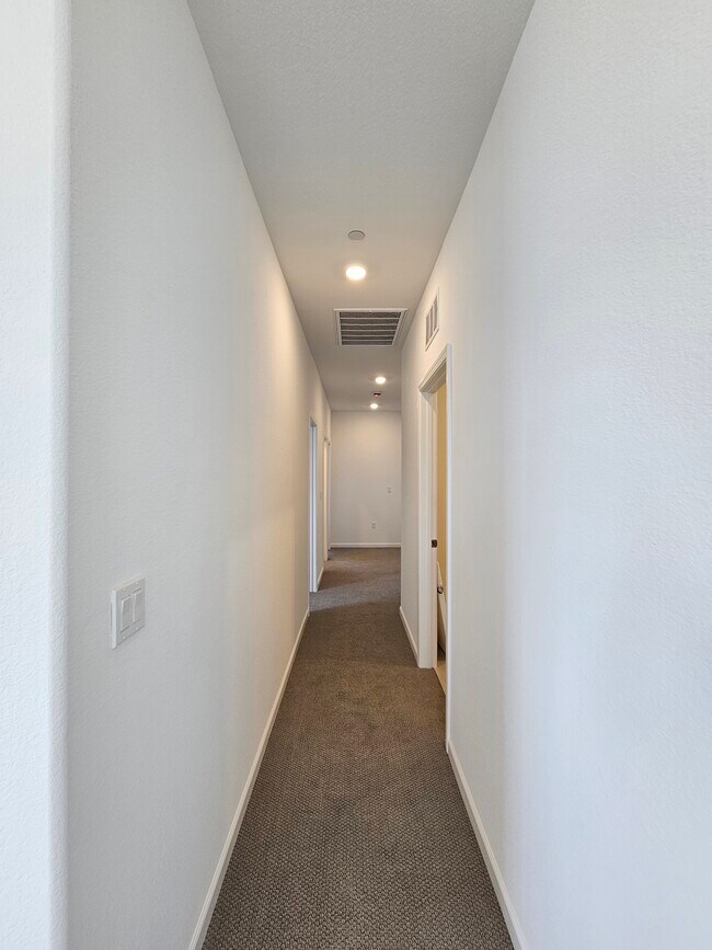 Building Photo - 7430 Chadbourne Wy