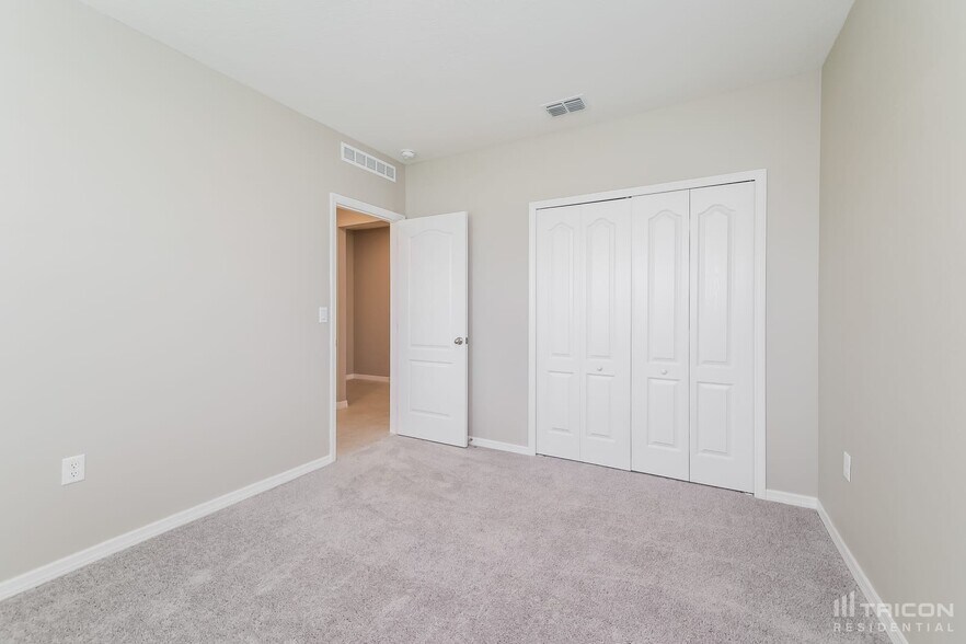 Building Photo - 1208 Salisbury Dr