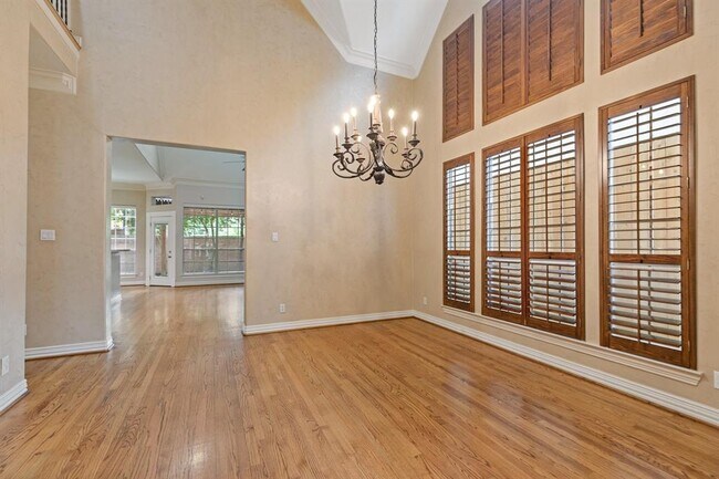 Building Photo - 1107 Ridgecrossing Ln