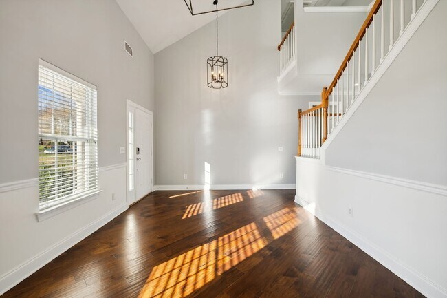 Building Photo - 524 Pennystone Dr