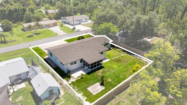 Building Photo - Englewood Padsplit Co-living Affordable Housing