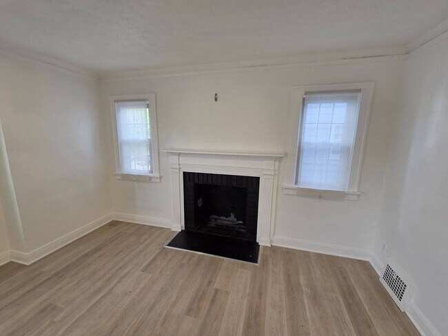 Building Photo - 17424 Winslow Rd