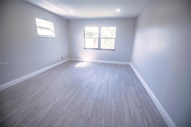 Building Photo - 2755 W Atlantic Ave