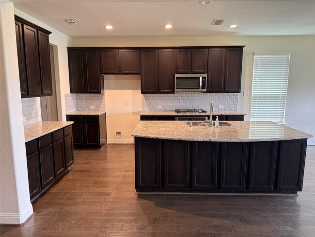 Building Photo - 6802 Tiger Trl