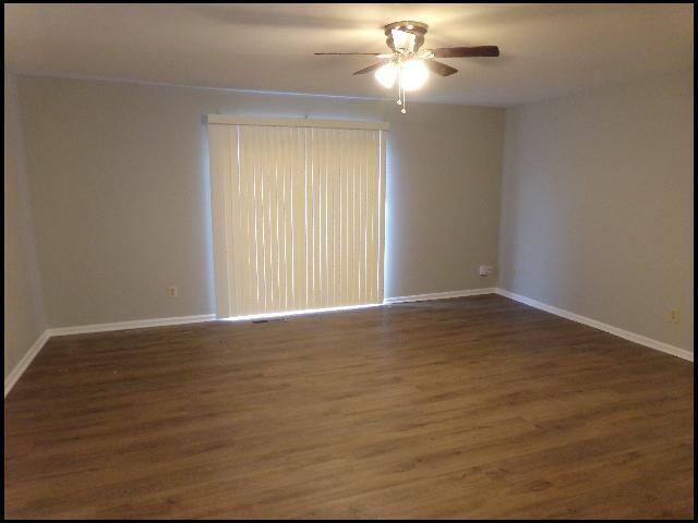 Building Photo - 1807 Sanford Dr