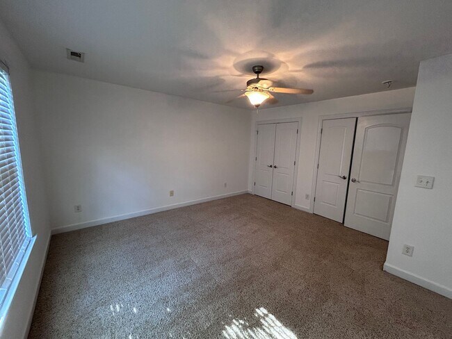 Building Photo - PFAFFTOWN, NC! Lochurst neighborhood. Reagan HS! 5 bedroom, 4.5 bathrooms, over 5k sq ft