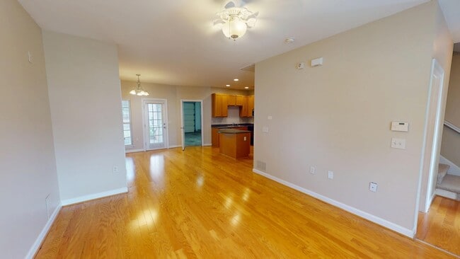 Building Photo - 378 Summergate Dr