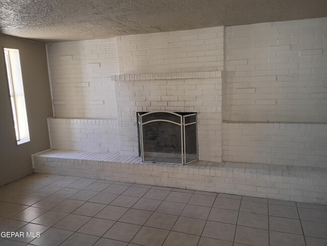 Building Photo - 8108 La Paloma Cir