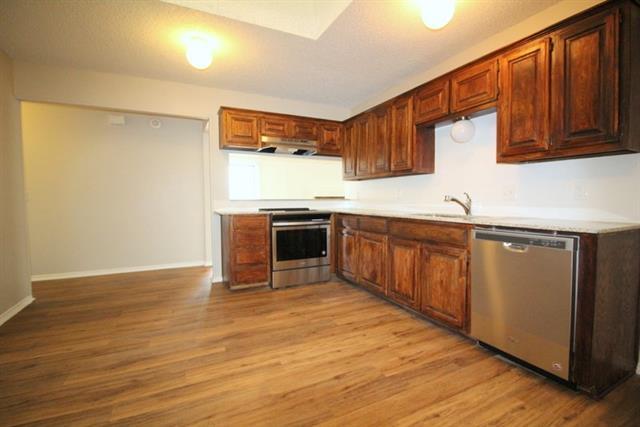 Building Photo - 12027 Leisure Way