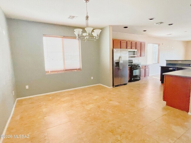 Building Photo - 11786 W Fordson Dr
