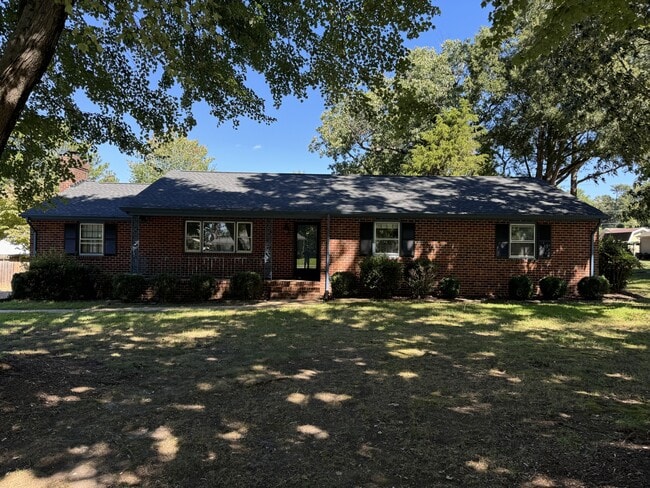 Primary Photo - 7238 Bellspring Dr