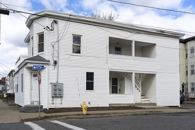 Building Photo - 168-170 Spruce St-