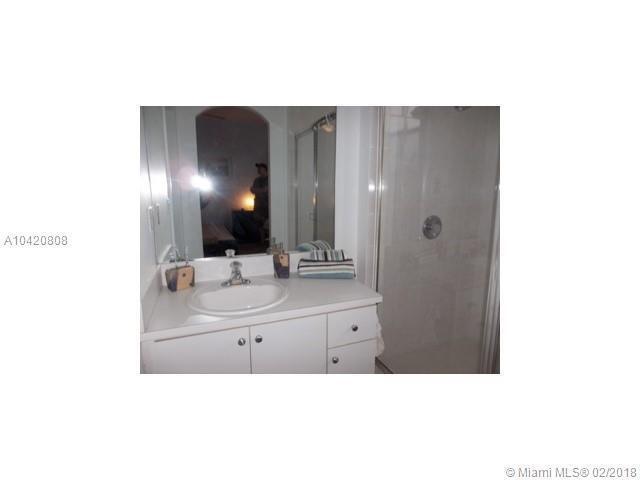 Building Photo - 4946 Leeward Ln