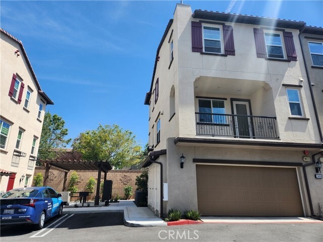 Building Photo - 2408 Villena Way