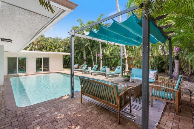 Building Photo - 211 NW 17th St