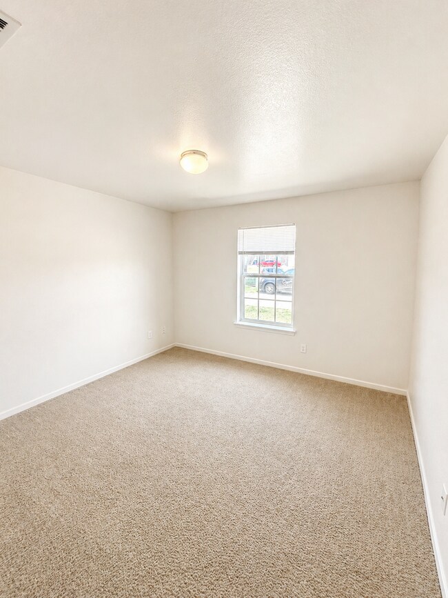 Building Photo - AVAILABLE MID JUNE; APPLY TODAY ON OUR WEBSITE!!!