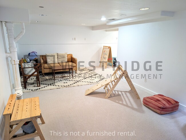 Building Photo - 6919 N Mississippi Ave